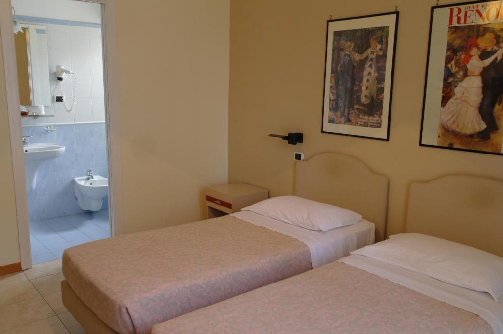 Hotel Armando' S ซุลโมนา ห้อง รูปภาพ
